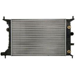 Radiador, arrefecimento do motor NISSENS 630691
