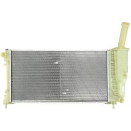 Radiador, arrefecimento do motor DENSO DRM09108