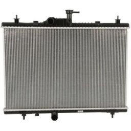 Radiador, arrefecimento do motor NISSENS 637645