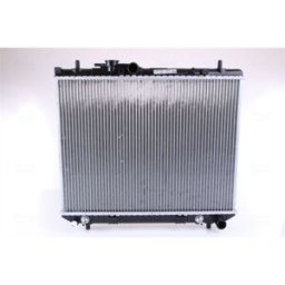Radiador, arrefecimento do motor NISSENS 61741A