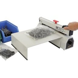 kaiserkraft Mesa de apoio, para máquinas de selar SEALKID e ECO, com costura de solda 621 mm, Mesa de apoio, para máquinas de selar SEALKID e ECO, com costura de solda 621 mm. Mesa de apoio para fácil manuseamento mesmo em caso de sacos grandes e pesados.
