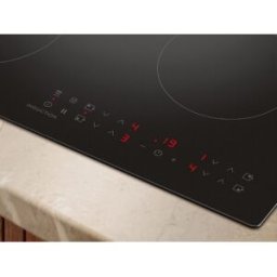 Placa de indução Electrolux Serie 500 EIT60433CT Até 200euros reembolso