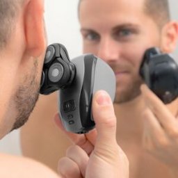 Máquina de Barbear Recarregável Ergonómica Multifunções 5 em 1 Shavestyler - INNOVAGOODS