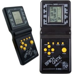 Consola Portátil Retro c/ 9999 Jogos (Cores Sortidas)