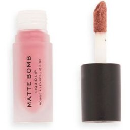 Revolution Make Up Matte Bomb liquid lip #delicate brown