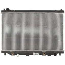 Radiador, arrefecimento do motor DENSO DRM44017