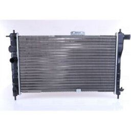 Radiador, arrefecimento do motor NISSENS 61651A