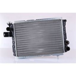 Radiador, arrefecimento do motor NISSENS 63770