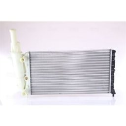 Radiador, arrefecimento do motor NISSENS 61799