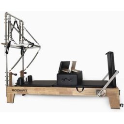 Boomfit Reformer de Pilates com Torre em Madeira de Carvalho