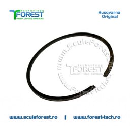 Segment original pentru piston drujba Husqvarna 236, 240, 240e