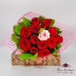Buchet 13 trandafiri "Valentine