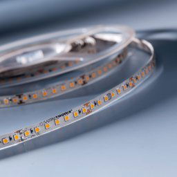 LumiFlex 700 Economy LED Strip alb rece 6000K 4250lm 24V 140 LED-uri/m Bobină de 5 m (850lm/m 9.6W/m)