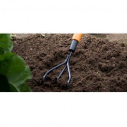 Cultivator cu 3 dinţi Fiskars QuikFit