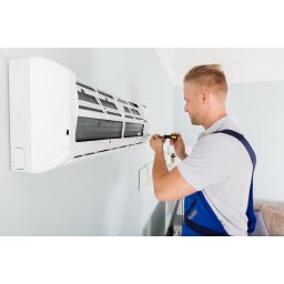 Serviciu de instalare 6-9 zile FARA KIT pentru aparatele de aer conditionat 7000-16000BTU (Prestatorul nu va livra kit de instalare)