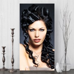 Tablou Femeie Bruneta cu Bucle Creponate GLAM53 (Dimensiune LxH: 70x140cm)