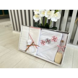 Trusou Traditional Fetita