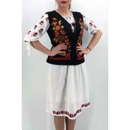 Vesta brodata cu model traditional Filoftea 3