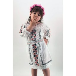 Compleu traditional fetite Marinela