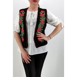 Vesta brodata cu model traditional Cerasela 3