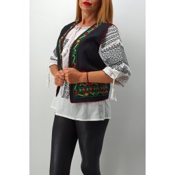 Vesta brodata cu model traditional Roxana