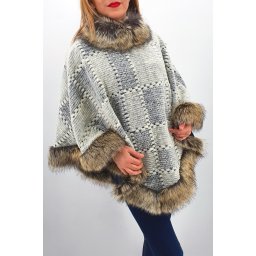 Poncho din lana cu blana 2