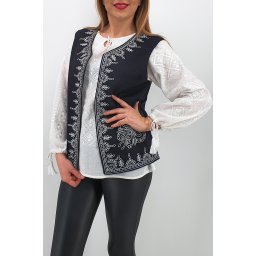 Vesta brodata cu model traditional Alina 3