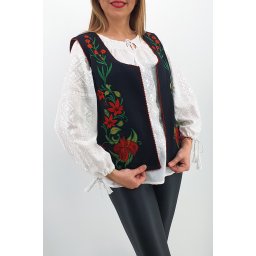 Vesta brodata cu model traditional Angi 5