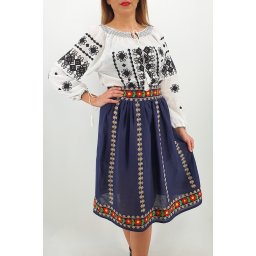 Fusta stilizata cu motive traditionale Ioana