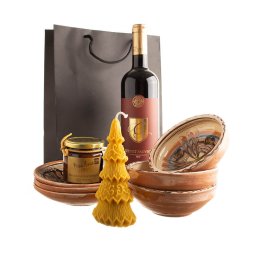 Coș cadou set ceramică de Horezu vin și dulceață "MASĂ DE CRĂCIUN