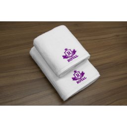 Set 2 Prosoape baie Brodate Alb cu broderie Mov, Royal Home, bumbac 100%