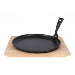 Tigaie Fonta 26 cm – Maner Detasabil – Suport Lemn 30x25 cm