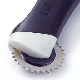 Cutter rotativ de copiat cu zimti 610940
