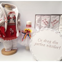 Set Traditional Botez Fetita - Costumas + Trusou + Cutie + Lumanare