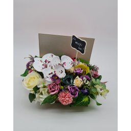 Aranjament floral - Valiza cu Flori 6
