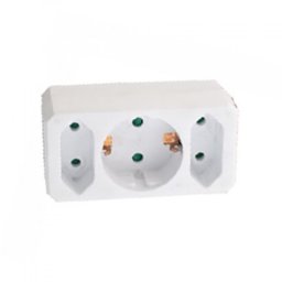 ADAPTOR 3 PRIZE 2X2.5A SI 1X16A MAX 3680W