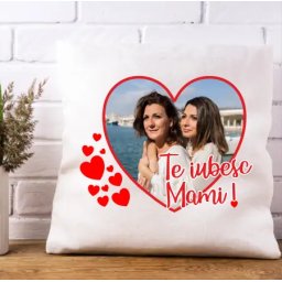 Perna personalizata cu poza si textul Te iubesc mami!
