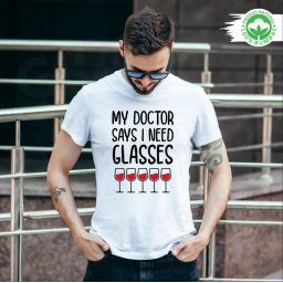 Tricou alb personalizat: My doctor says I need Glasses (barbat)