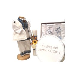 Set Botez Traditional Adi - 4 piese costumas, lumanare, cufar brodat, trusou brodat