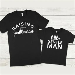 Set tricouri personalizate pentru mama si fiu raising a little gentleman