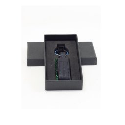 Portchei Piquadro cu stick memorie inclus