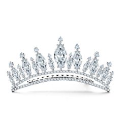 Mini Love Tiara by Borealy