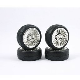 Set 4 roti pentru automodele Touring 1/10 - Anvelope profil in V, jante cromate cu spite