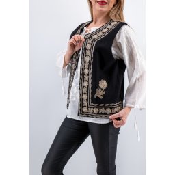 Vesta brodata cu model traditional Alina 8