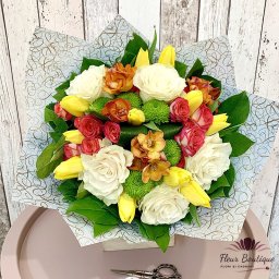 Buchet Flori "Trandafiri & Miniroze