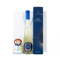 Pachet cadou cu papusa ceramica si vin alb dulce Praf de Stele