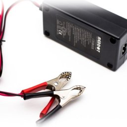 Incarcator acumulator stationar REDDOT 12V 1.8A