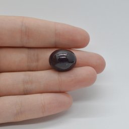 Cabochon Granat Stelar 17x14x10mm C86