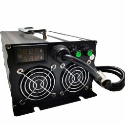 Incarcator lent/rapid cu reglaj de la 2A la 10A, pentru acumulatori li-ion 84V nominal, 96,6V max