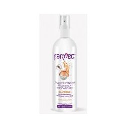 Solutie pentru ingrijirea picioarelor cu glicerina provitamina b5 si minerale 200ml FARMEC